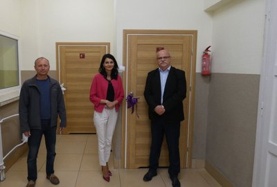 Likwidacja barier architektonicznych w Szkole Podstawowej im. Św. Jana Pawła II w Gliniku