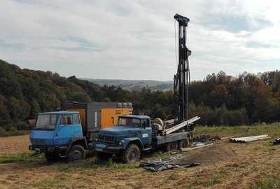 „Wykonanie otworu poszukiwawczego Br-2 w celu ujęcia wód podziemnych z utworów kredowych w miejscowości Broniszów oraz wykonanie otworu poszukiwawczego Ws-1 w celu ujęcia wód podziemnych z utworów trzeciorzędowych w miejscowości Wielopole Skrzyńskie”