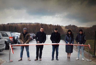 Utwardzenie placu przy boisku wielofunkcyjnym w Broniszowie