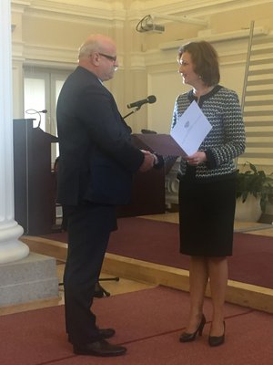 Promesa na dofinansowanie przebudowy drogi Brzeziny - Berdechów - Szkoła