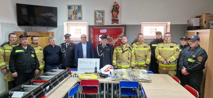 PRZEKAZANIE WYPOSAŻENIA DLA OSP NAWSIE Z FUNDUSZU MINISTERSTWA SPRAWIEDLIWOŚCI