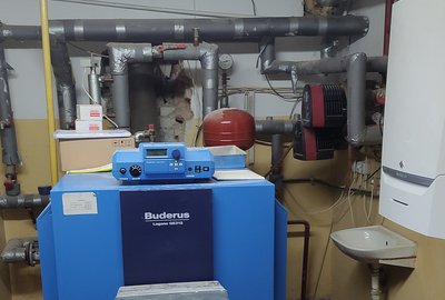 Modernizacja kotłowni wraz z wymianą kotła c.o. w budynku Urzędu Gminy w Wielopolu Skrzyńskim