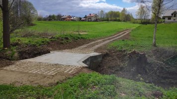 Modernizacja drogi wewnętrznej w m. Wielopole Skrzyńskie na dz.3420